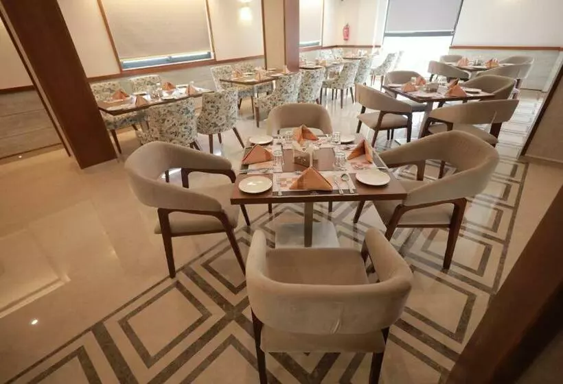 ホテル Kottayam Grand