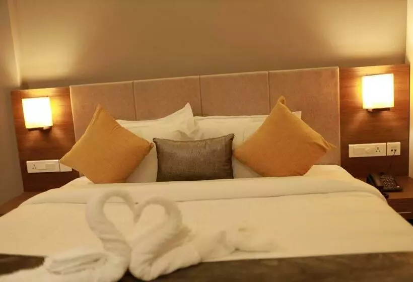 ホテル Kottayam Grand