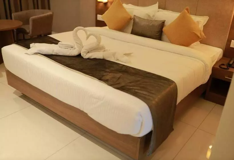 ホテル Kottayam Grand