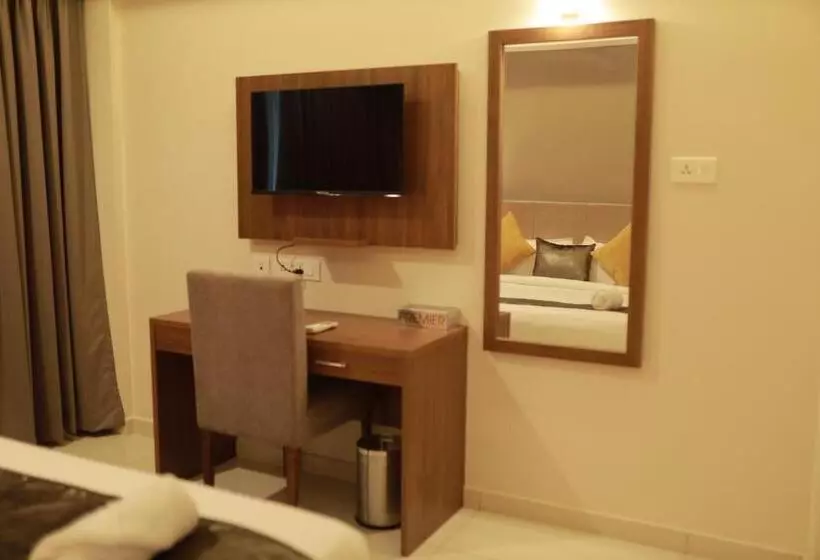 ホテル Kottayam Grand
