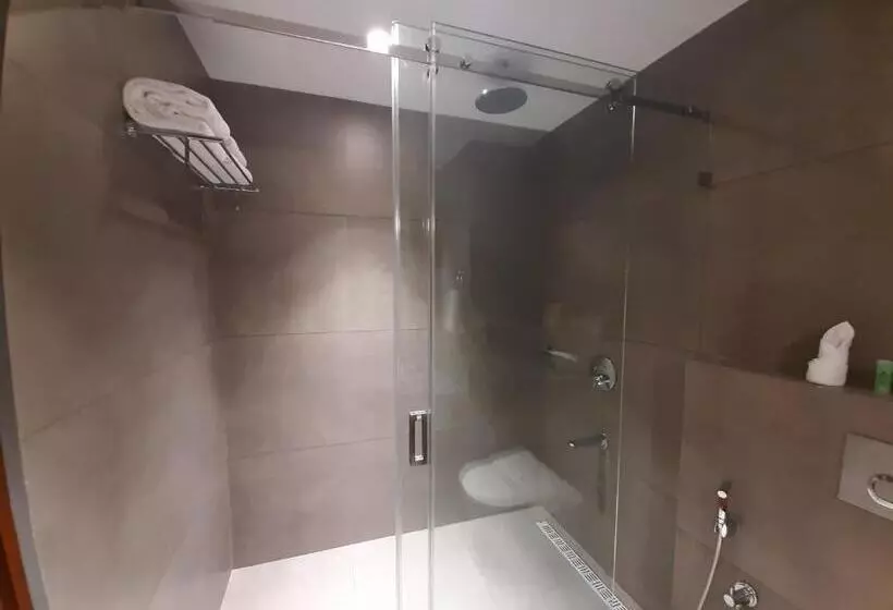 ホテル Kottayam Grand
