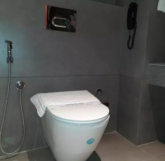 ホテル Kottayam Grand