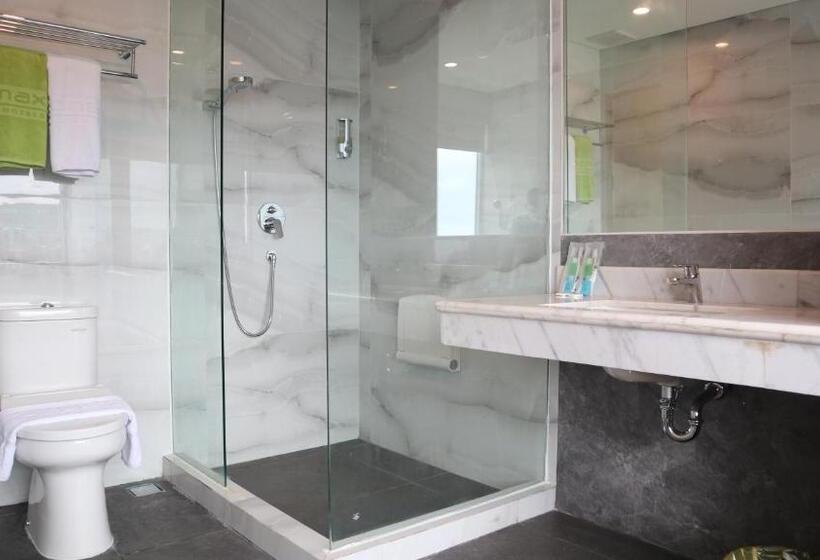 Maxonehotels At Jayapura