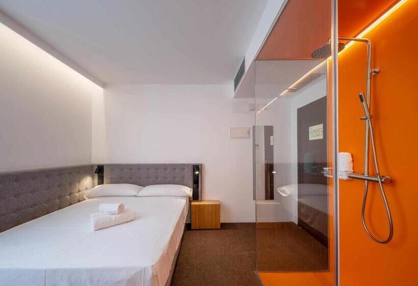 هتل Nature By Raidom