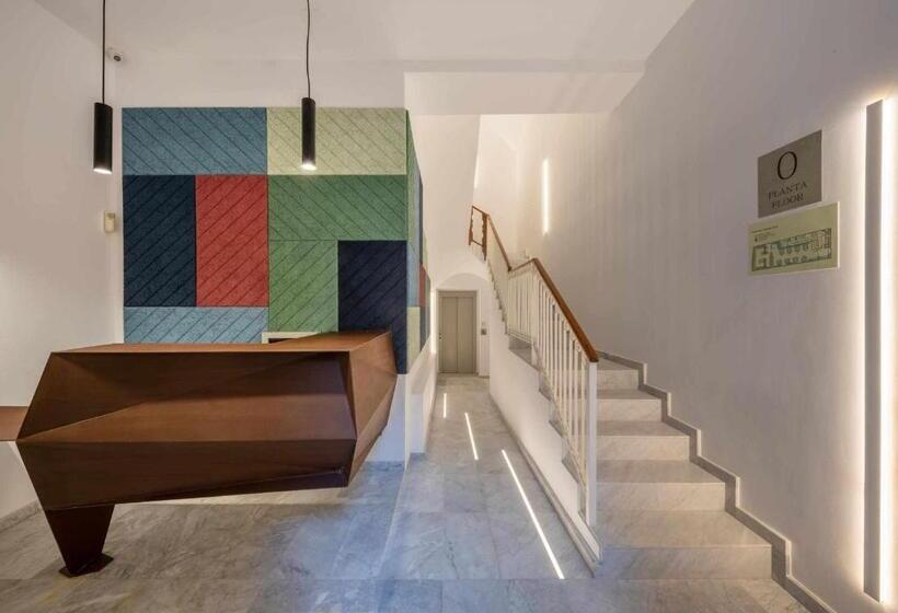 هتل Nature By Raidom