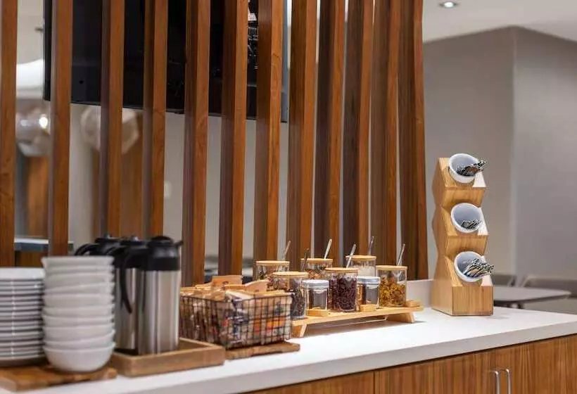 ホテル Springhill Suites By Marriott Tucson At The Bridges