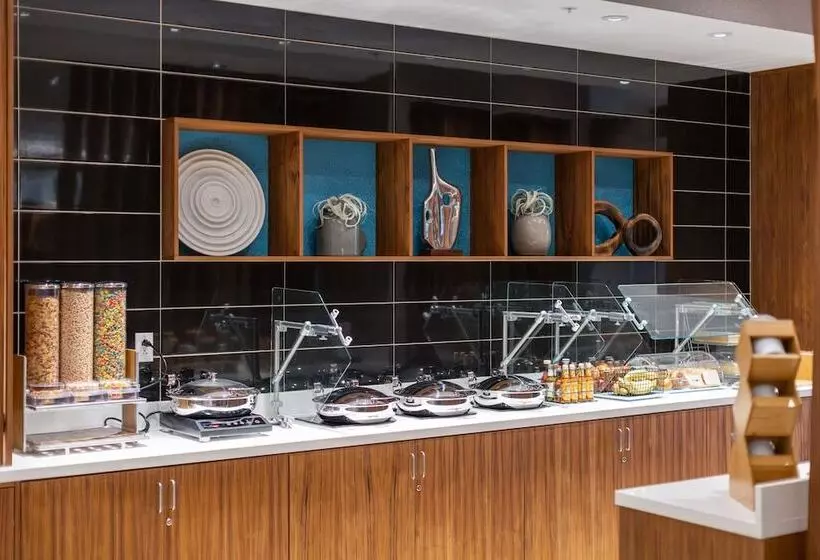 ホテル Springhill Suites By Marriott Tucson At The Bridges