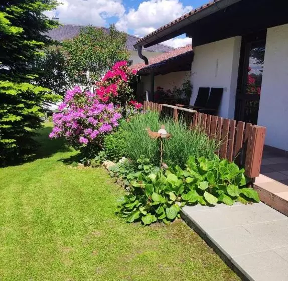 Majatalo Cafe Zum Toni