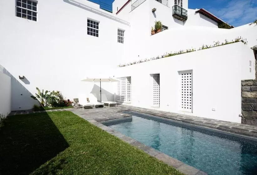 پانسیون Solar De Santo André