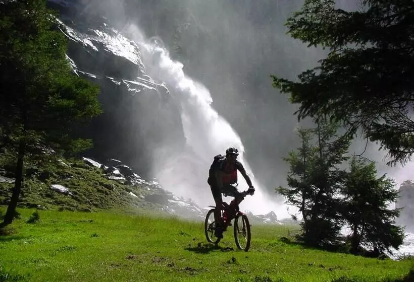 Retkeilymaja Blsv Sportcamp Direkt Im Wandergebiet Spitzingsee