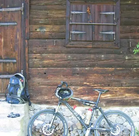 Retkeilymaja Blsv Sportcamp Direkt Im Wandergebiet Spitzingsee