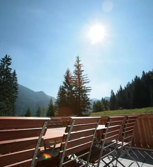 Retkeilymaja Blsv Sportcamp Direkt Im Wandergebiet Spitzingsee