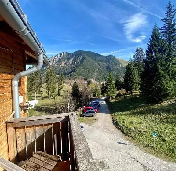 Retkeilymaja Blsv Sportcamp Direkt Im Wandergebiet Spitzingsee