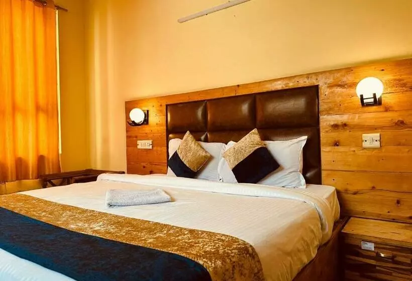 تختخواب و صبحانه Manali Holiday Lnn   Gym, Spa, Dj Night, Pool