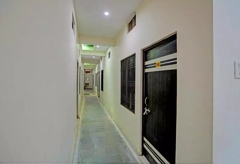 ホテル Flagship Rahi Paying Guest House