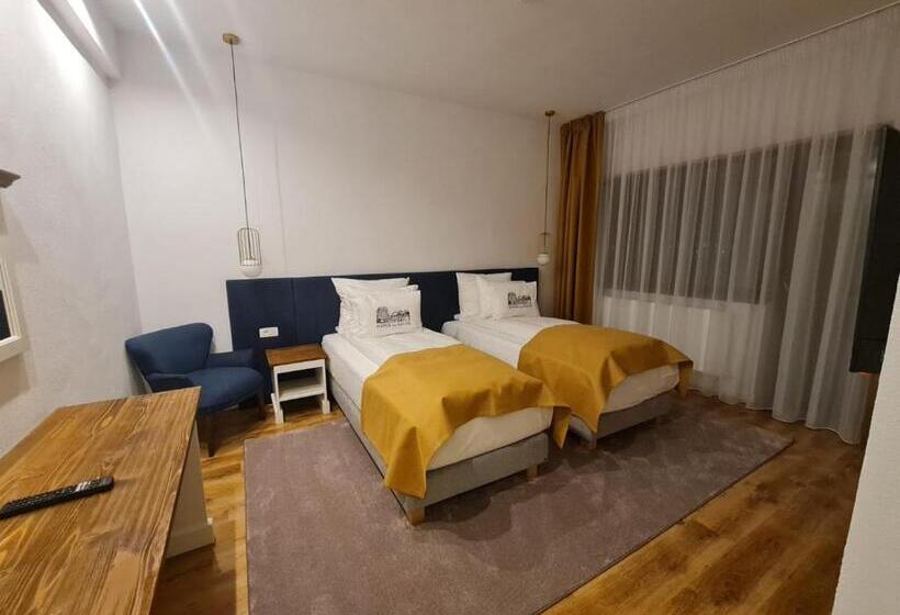 Hotel Hanul Cu Sălcii