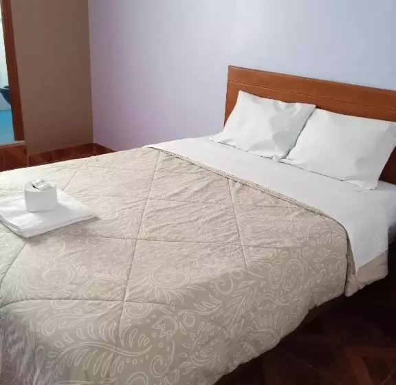 هتل Hospedaje Feliz