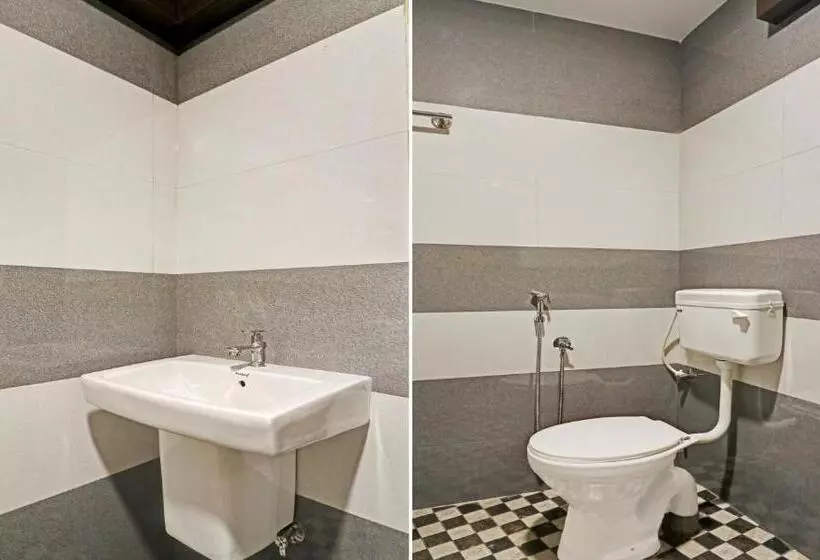 Itsy Hotels Sapphire Residency