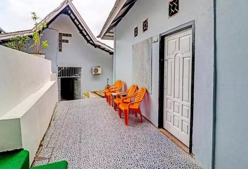 هتل Oyo 91886 Bfs Homestay Syariah