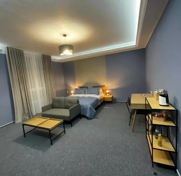 Hotelli Residenz Luxury Apartments, Klima, Kostenlose Parkplätze,netflix, Outlet 200 Meter