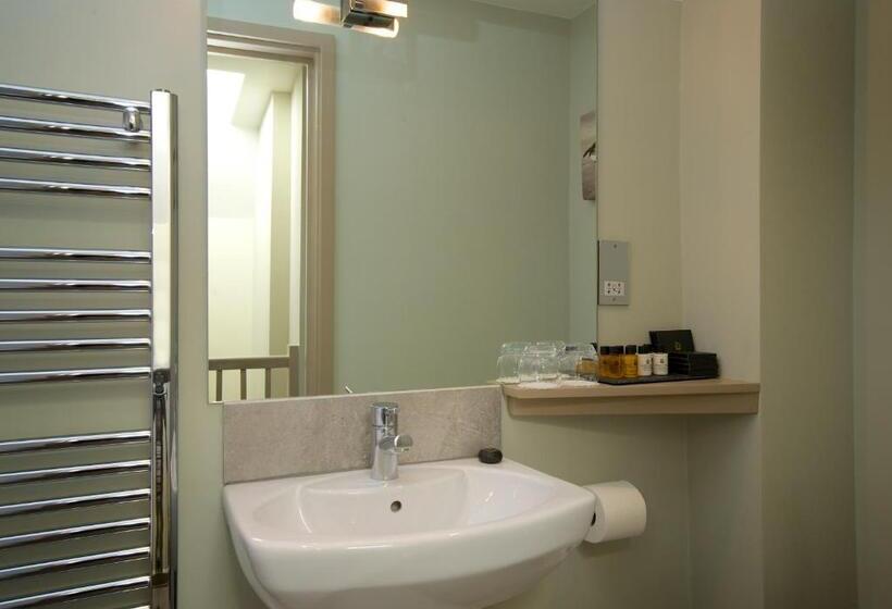 فندق The Crab & Lobster