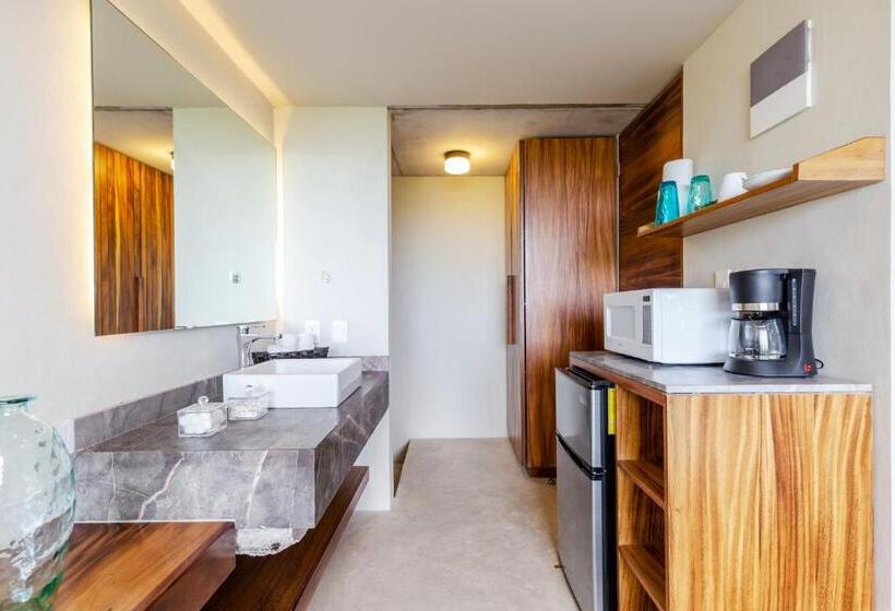 Huachinango By Homirent