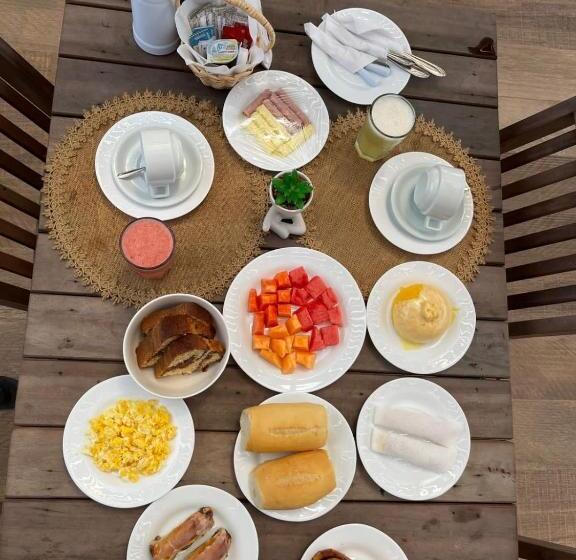 Milos Hotel Icaraizinho