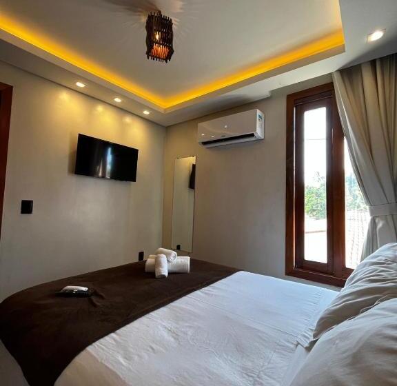 Milos Hotel Icaraizinho