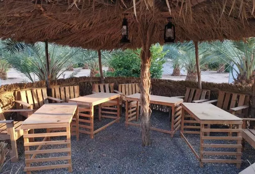 モーテル Almazham Camp Resort