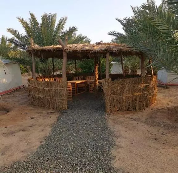 モーテル Almazham Camp Resort
