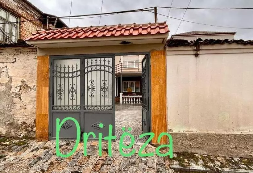 ペンション Dritëza