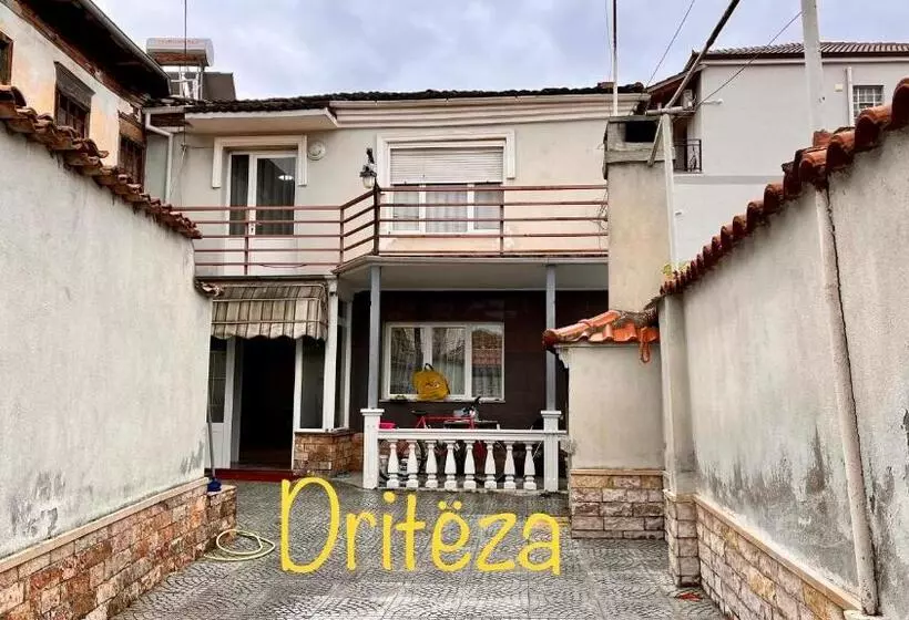 ペンション Dritëza