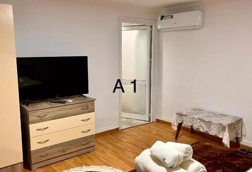 ペンション Dritëza