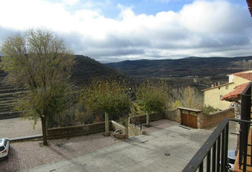 ペンション Habitaciones Hostal Paquita