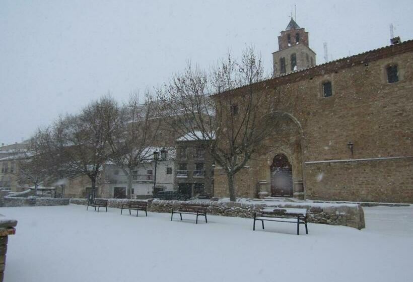 ペンション Habitaciones Hostal Paquita