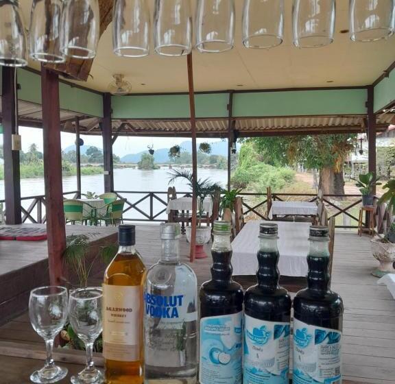 پانسیون Rivergarden Guesthouse And Restaurant