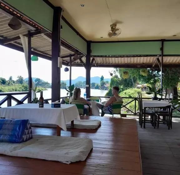 Majatalo Rivergarden Guesthouse And Restaurant
