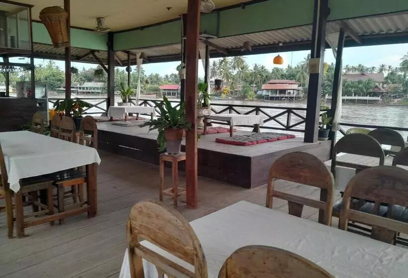 Majatalo Rivergarden Guesthouse And Restaurant