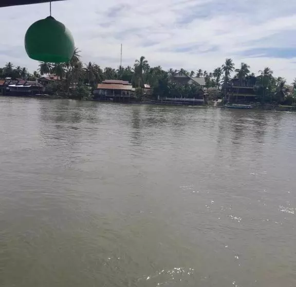 Majatalo Rivergarden Guesthouse And Restaurant