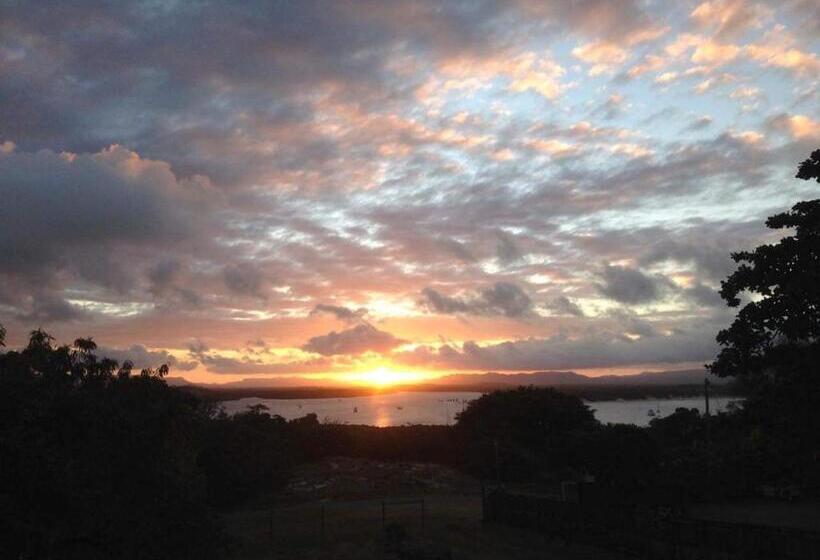 مبيت وإفطار The Orchid Suite   Apartment In Cooktown