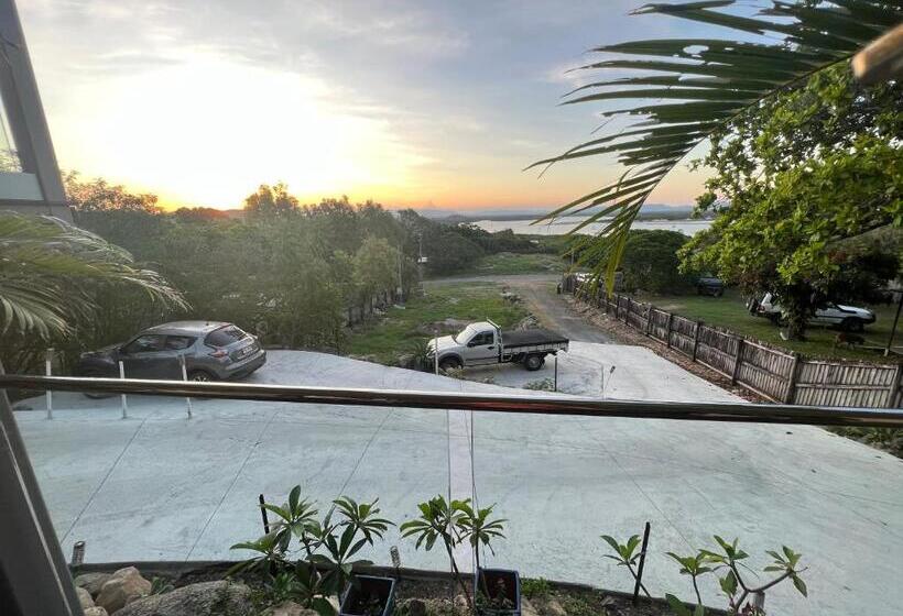 مبيت وإفطار The Orchid Suite   Apartment In Cooktown