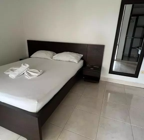 Casa Raices