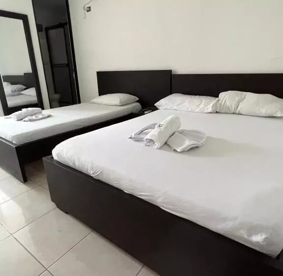 Casa Raices