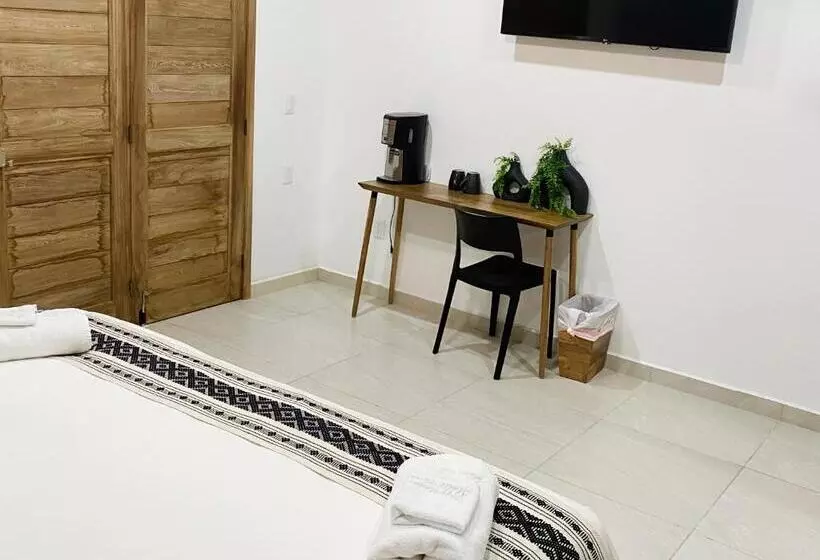 ホテル Cabañas Madre Tierra