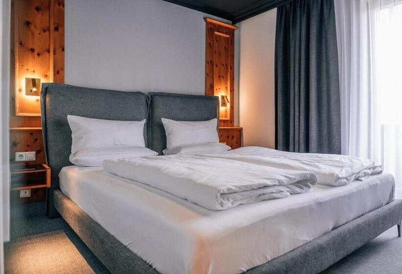 Das Kronberg Hotel   Adults Only   Inkl Soft  Und Heißgetränkeflat