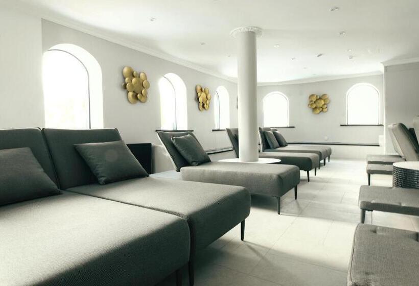 Das Kronberg Hotel   Adults Only   Inkl Soft  Und Heißgetränkeflat