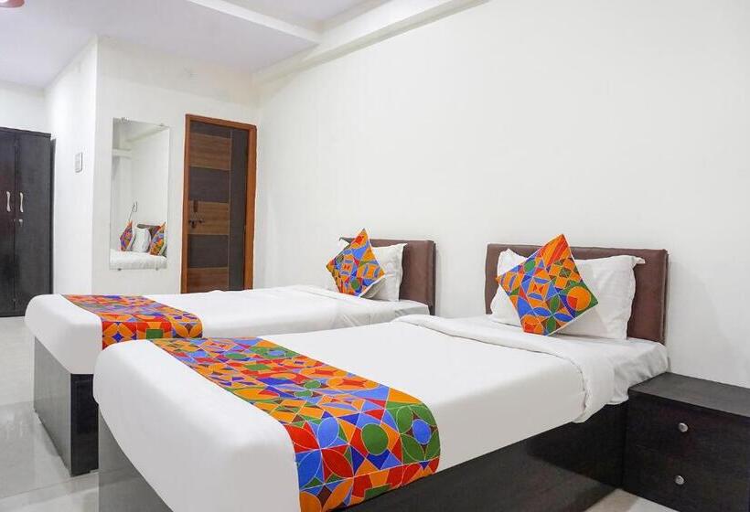 Hotelli Fabexpress Surya