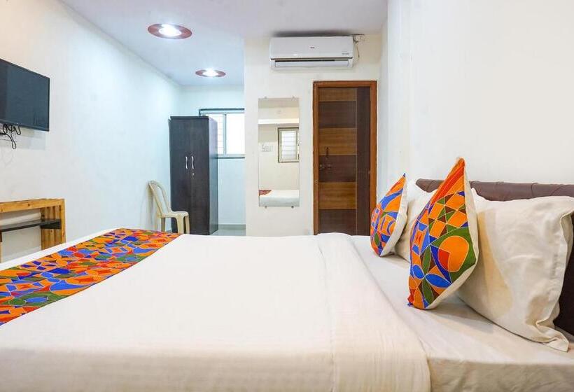 Hotelli Fabexpress Surya