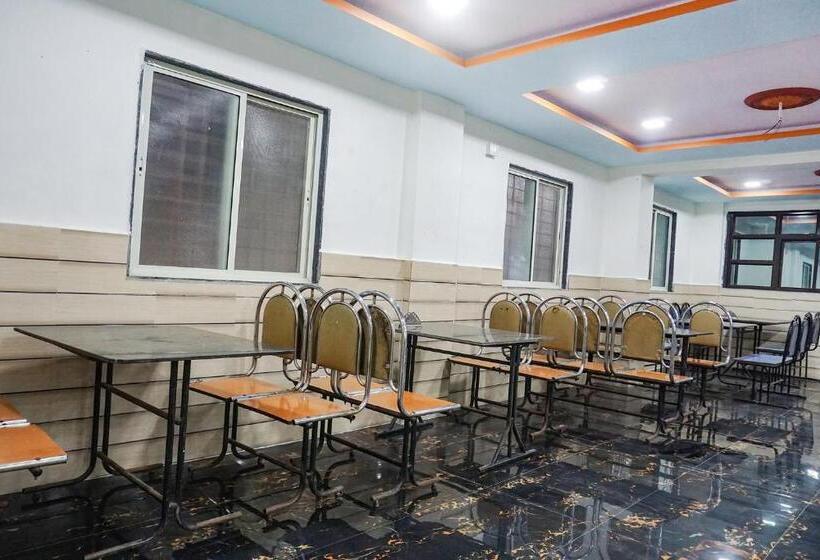 Hotelli Fabexpress Surya