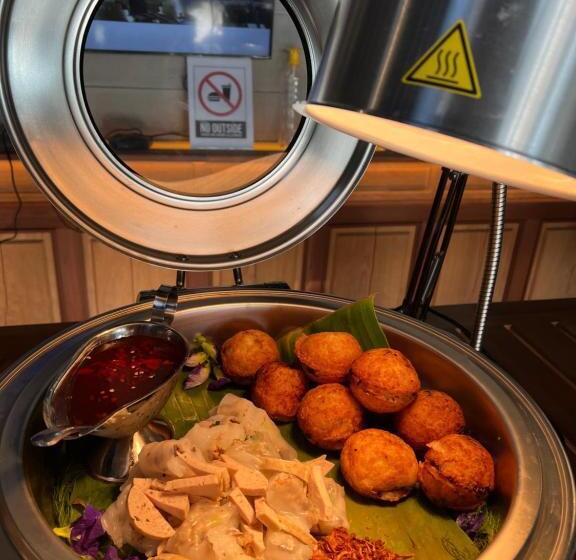 هتل Macchiato Resort Savannakhet Opposite Thai Embassy